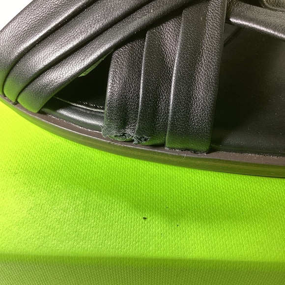 Imogene Ankle Tie Sandal
SAM EDELMAN    Note: there is a little cut see last pic - Picture 7 of 7